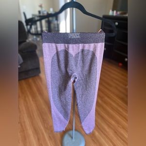 VS PINK high waisted leggings (pink/light purple color)